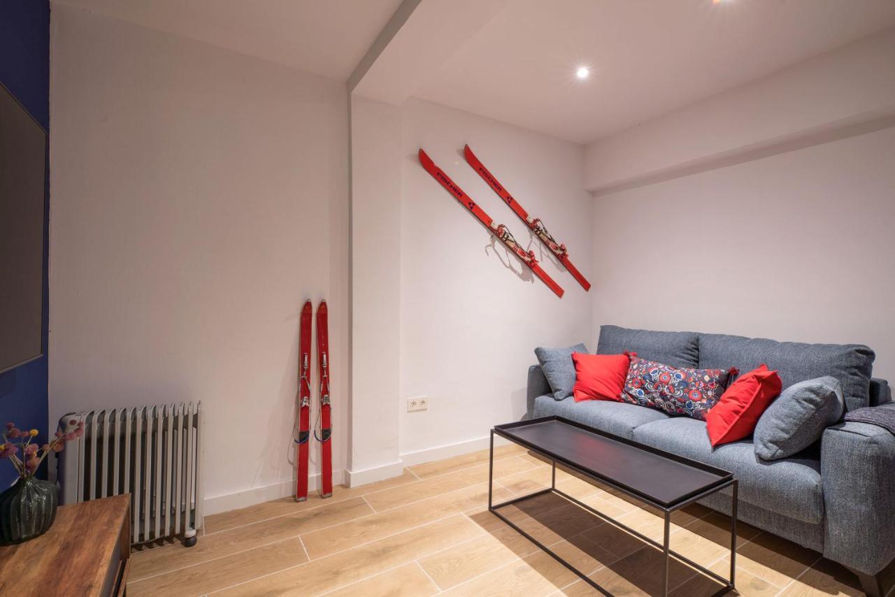 Beautifully Renovated 4 Bedroom Apt + Kid'S Room Сьерра-Невада Экстерьер фото